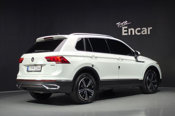 Volkswagen Tiguan 2.0 TDI 4-Motion Premium — пробег 109 180 км — фото 2 из 5