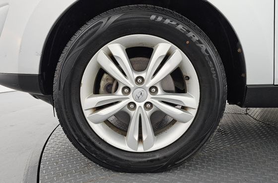 Hyundai Tucson Diesel 2WD X20 Luxury — пробег 200 513 км — фото 5 из 5