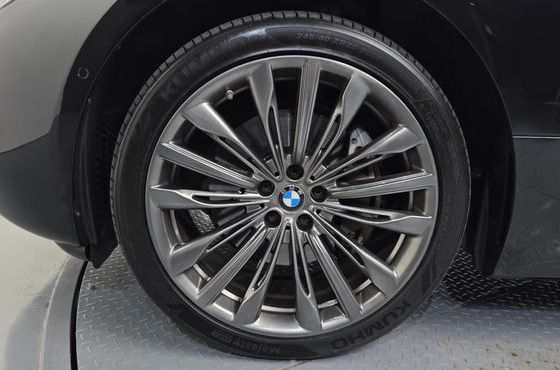 BMW Gran Turismo 640i xDrive Luxury — пробег 100 677 км — фото 5 из 5