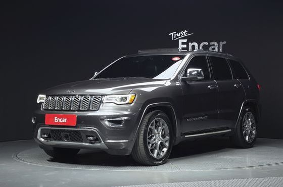 Jeep Cherokee 3.6 Overland WK2 — пробег 180 660 км — фото 1 из 5
