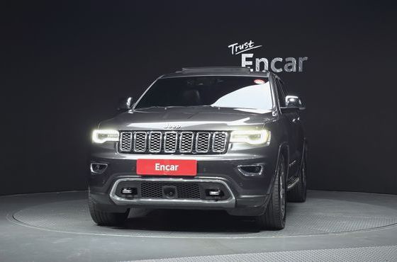 Jeep Cherokee 3.6 Overland WK2 — пробег 180 660 км — фото 3 из 5