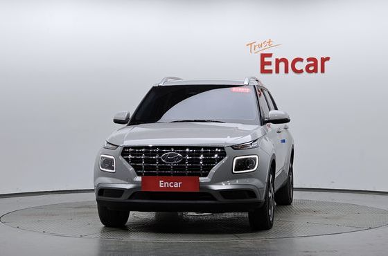 Hyundai Venue 1,6 Premium — пробег 14 759 км — фото 3 из 5