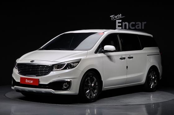 Kia Carnival 9-seater Noblesse — пробег 179 579 км — фото 1 из 5