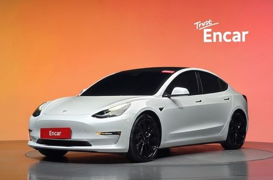 Tesla Model 3 Long Range AWD — пробег 75 677 км — фото 1 из 5
