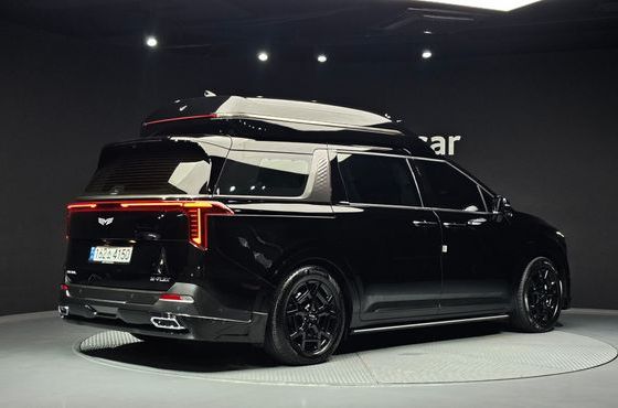 Kia Carnival Diesel 9-Seater Hi Limousine (Special Vehicle) — пробег 17 811 км — фото 2 из 5