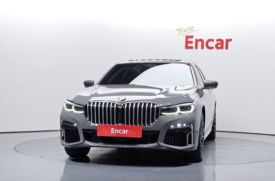 BMW 7-Series 740i M Sport — пробег 72 434 км — фото 3 из 5