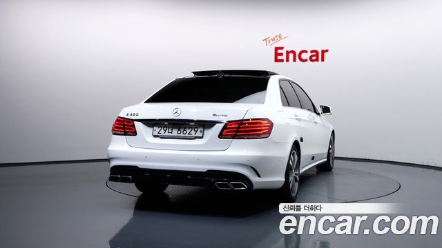 Mercedes-Benz E-Class из Кореи Encar
