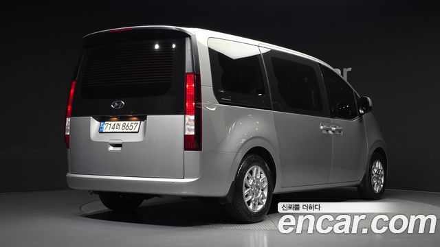 Hyundai Staria Tourer 11-Seater Modern — пробег 18 532 км — фото 2 из 5