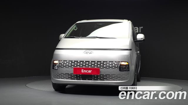 Hyundai Staria Tourer 11-Seater Modern — пробег 18 532 км — фото 3 из 5
