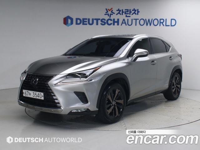 Lexus NX Executive — пробег 101 528 км — фото 1 из 5