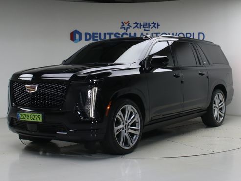 Cadillac Escalade 6.2 ESV ESV Sports Platinum — пробег 4 112 км — фото 1 из 5