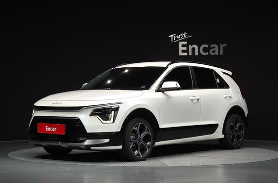 Kia Niro Signature — пробег 116 041 км — фото 1 из 5