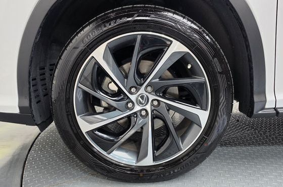 Lexus RX Executive — пробег 95 951 км — фото 5 из 5