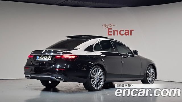 Mercedes-Benz E-Class из Кореи Encar