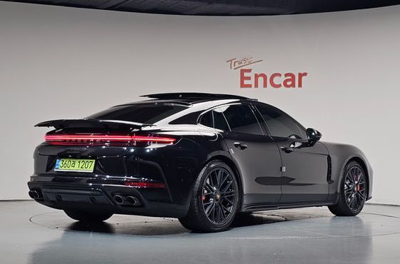 Porsche Panamera 4.0 GTS — пробег 14 885 км — фото 2 из 5