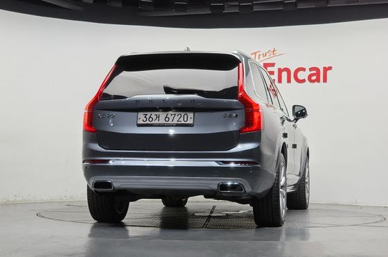 Volvo XC90 D5 Inscription — пробег 124 708 км — фото 4 из 5