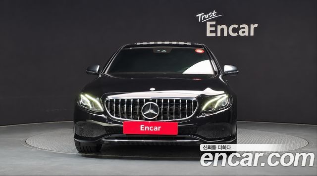 Mercedes-Benz E-Class из Кореи Encar