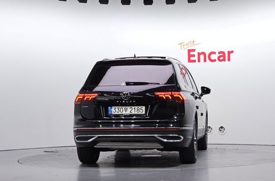 Volkswagen Tiguan 2.0 TSI Prestige — пробег 81 633 км — фото 4 из 5