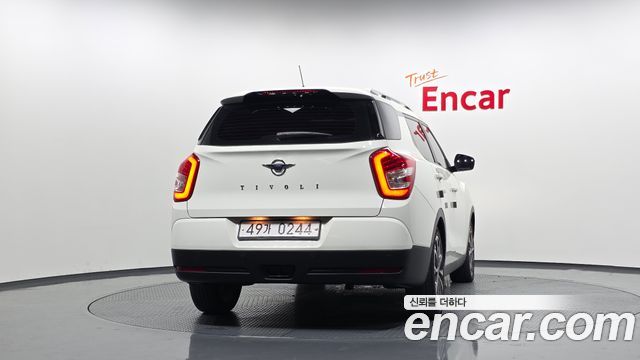 Ssangyong TIBOLI из Кореи Encar