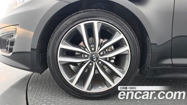 Kia K5 из Кореи Encar