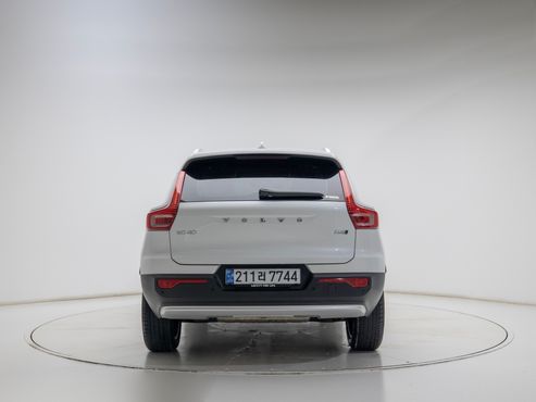 Volvo XC40 B4 Ultra Bright — пробег 14 558 км — фото 5 из 5