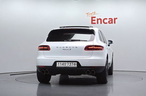 Porsche Macan 3.0 S Diesel 95B — пробег 132 602 км — фото 4 из 5