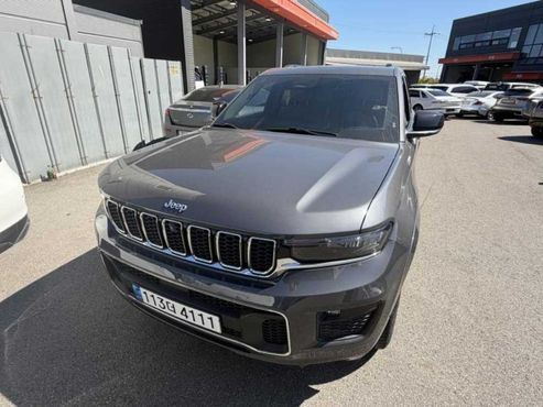 Jeep Cherokee 3.6 Overland — пробег 24 793 км — фото 2 из 5