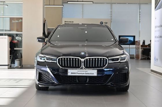 BMW 5-Series 520i M Sport — пробег 44 063 км — фото 3 из 3