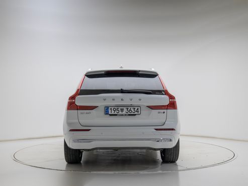 Volvo XC60 B5 Ultimate Bright — пробег 34 550 км — фото 5 из 5
