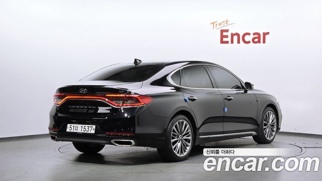 Hyundai Grandeur из Кореи Encar