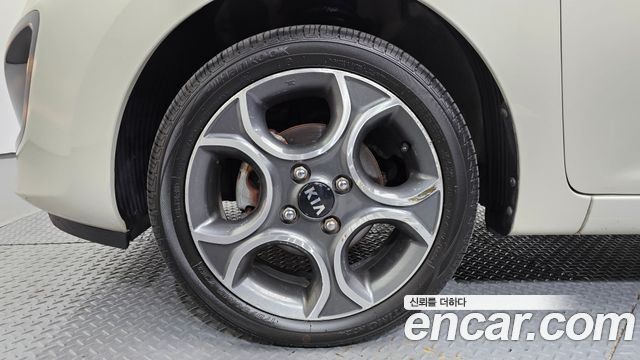 Kia morning из Кореи Encar