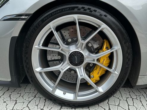 Porsche 911 GT3 — пробег 15 917 км — фото 5 из 5
