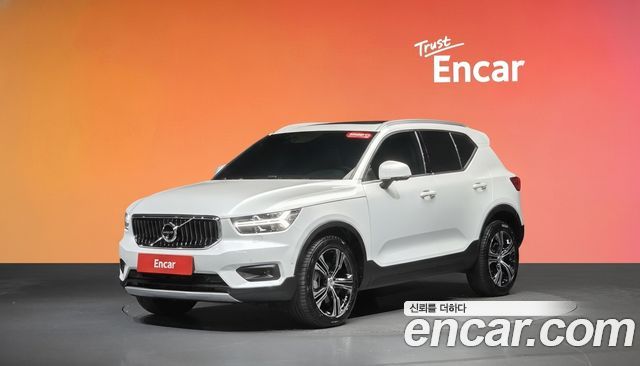 Volvo XC40 B4 Inscription — пробег 25 806 км — фото 1 из 5