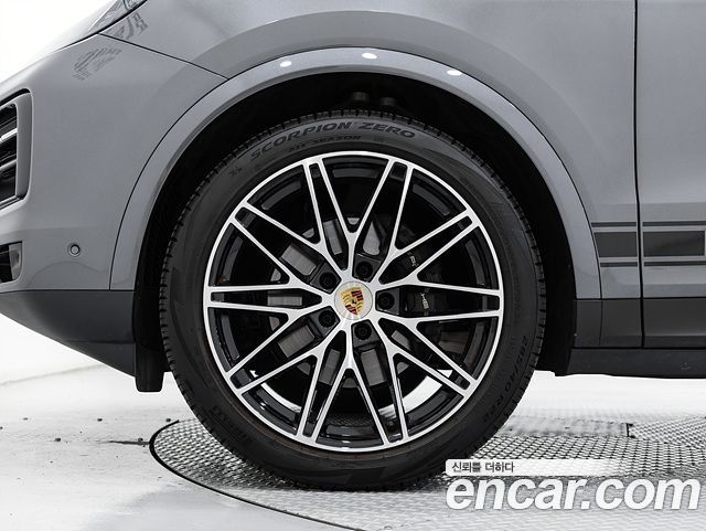 Porsche Cayenne 3.0 Coupe — пробег 11 550 км — фото 5 из 5