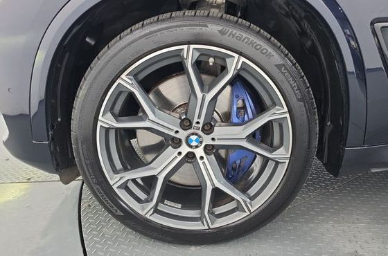 BMW X5 xDrive 40d M Sport — пробег 43 677 км — фото 5 из 5