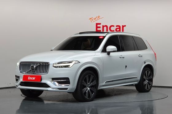 Volvo XC90 T8 Ultimate Bright Hybrid — пробег 122 909 км — фото 1 из 5