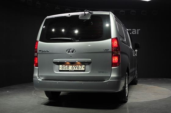 Hyundai Starex Van 3-Seater Smart — пробег 40 927 км — фото 4 из 5