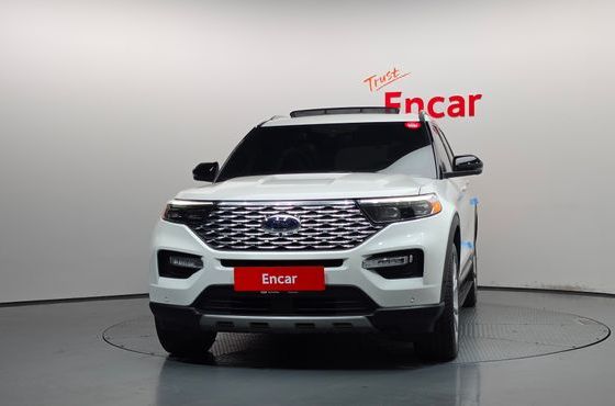 Ford Explorer 3.0 Platinum 4WD — пробег 49 948 км — фото 3 из 5