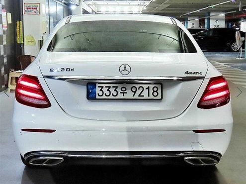 Mercedes-Benz E-Class E220d 4MATIC Exclusive — пробег 141 350 км — фото 5 из 5