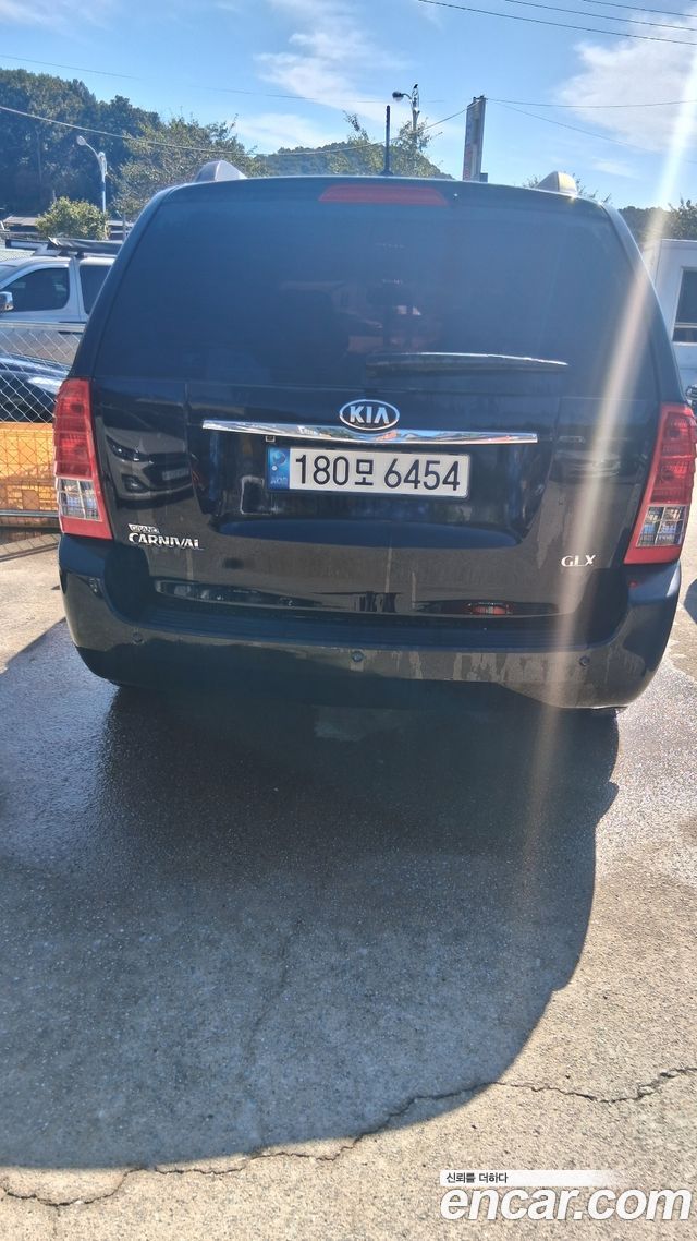 Kia Carnival из Кореи Encar