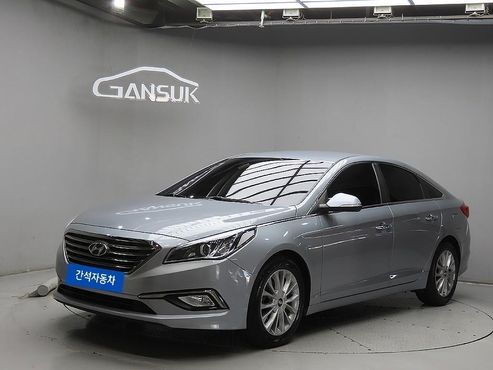 Hyundai Sonata 2.0 Smart — пробег 241 500 км — фото 1 из 5