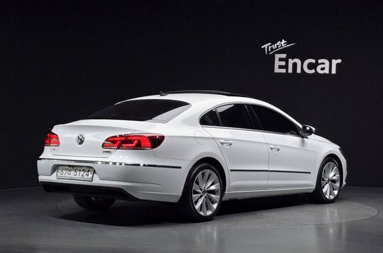 Volkswagen CC 2.0 TDI BlueMotion — пробег 175 304 км — фото 2 из 5