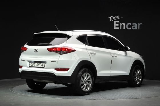 Hyundai Tucson Diesel 1.7 2WD Modern — пробег 180 533 км — фото 2 из 5