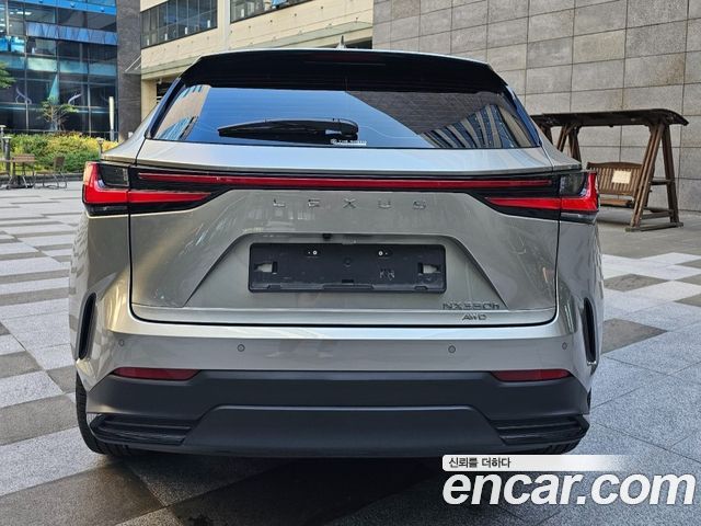 Lexus NX Luxury — пробег 23 857 км — фото 4 из 5