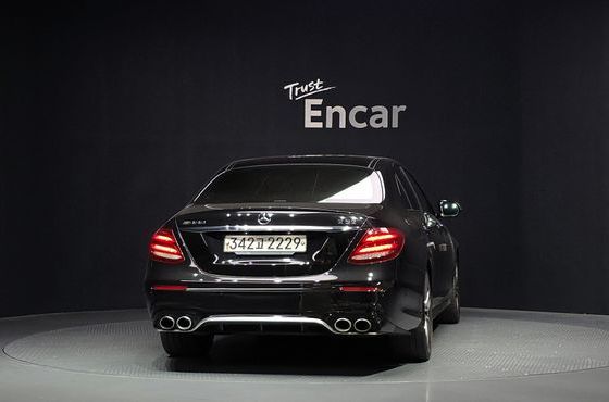 Mercedes-Benz E-Class E53 AMG 4MATIC+ — пробег 151 868 км — фото 4 из 5
