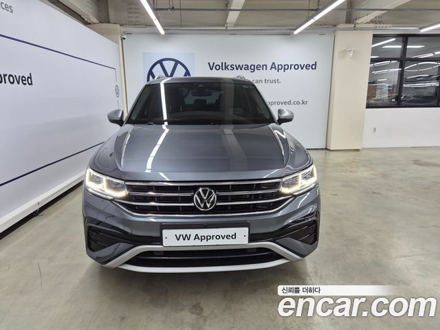 Volkswagen Tiguan 2.0 TSI Prestige — пробег 74 216 км — фото 3 из 5