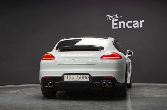 Porsche Panamera 3.0 Diesel 970 — пробег 146 459 км — фото 4 из 5
