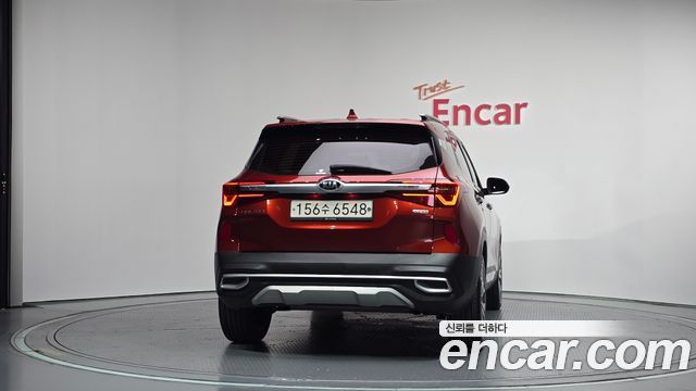 Kia Seltos из Кореи Encar