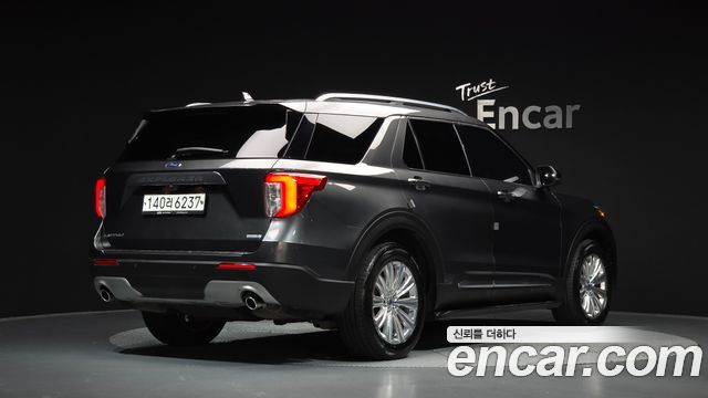 Ford Explorer 2.3 LimIted 4WD — пробег 137 458 км — фото 2 из 5
