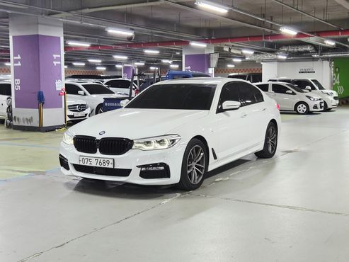 BMW 5-Series 520d M Sport Package Plus — пробег 91 279 км — фото 3 из 5
